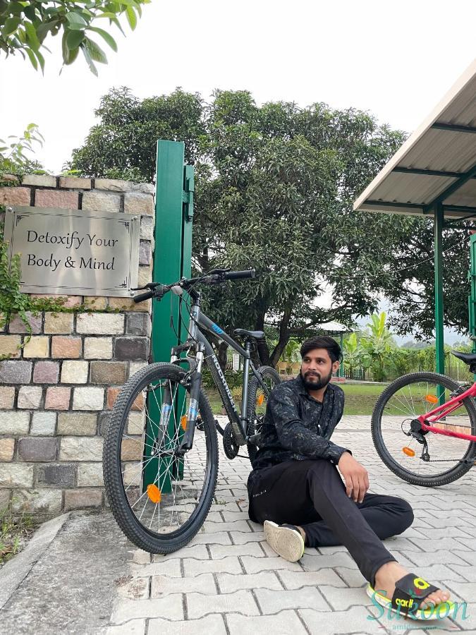 Sukoon - A Wellness Resort, Uttarakhand Chuharpur Eksteriør bilde