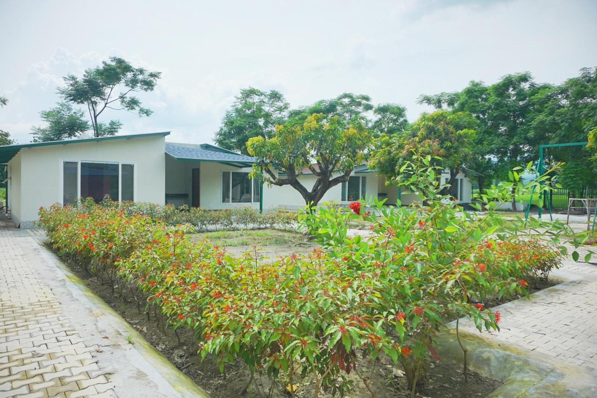 Sukoon - A Wellness Resort, Uttarakhand Chuharpur Eksteriør bilde